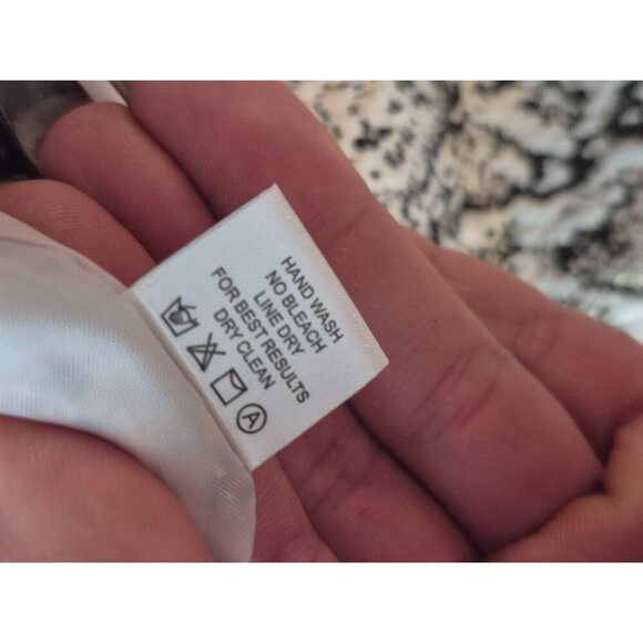 Erin London Snake Print Zip-Up Jacket size Medium - Picture 4 of 6